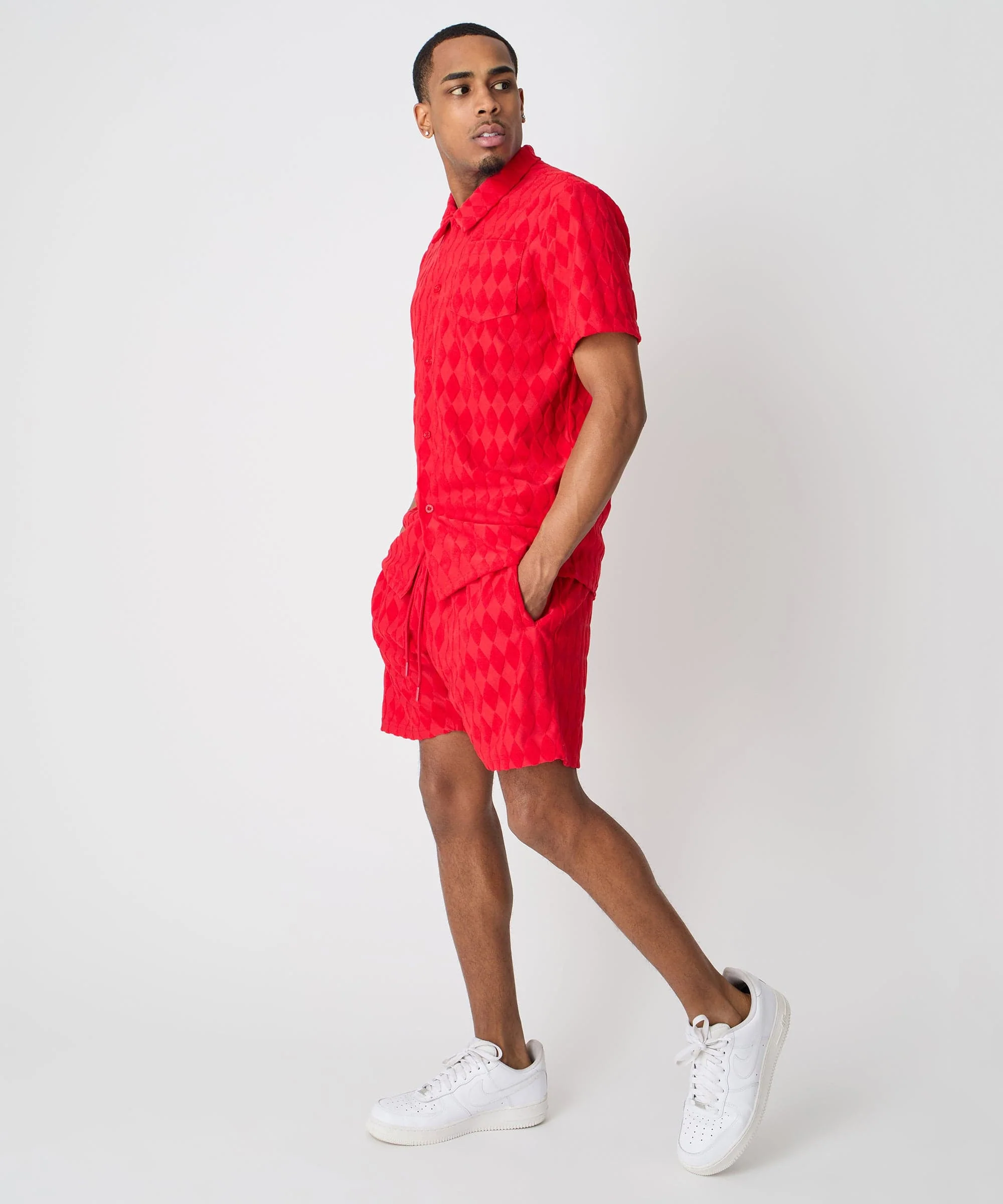Diamond Plate Towel Color Blocked Short Sleeve Button Down Shirt - Red - Image 4