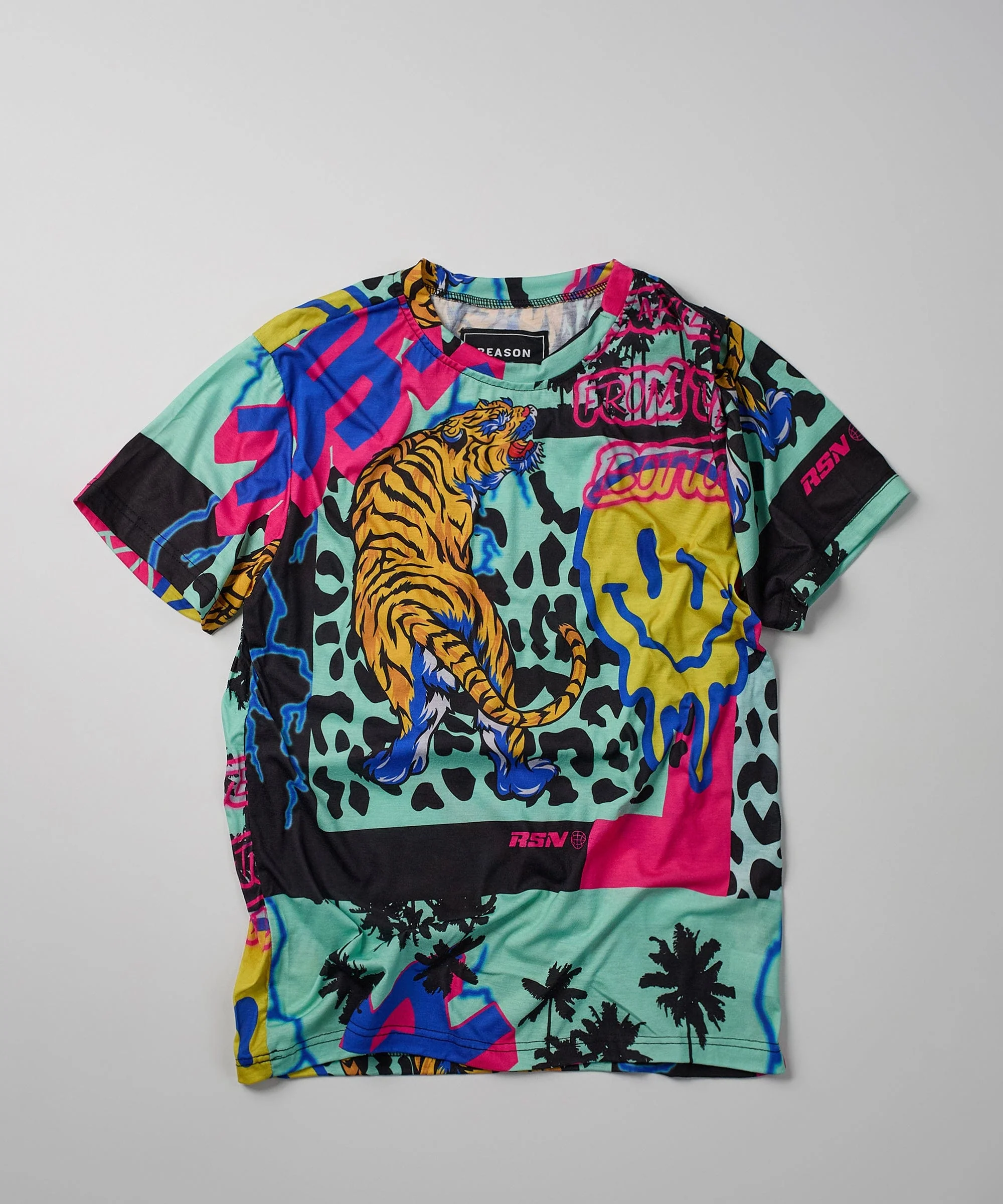 Drippy Jungle Allover Print Graphic Tee - Image 4