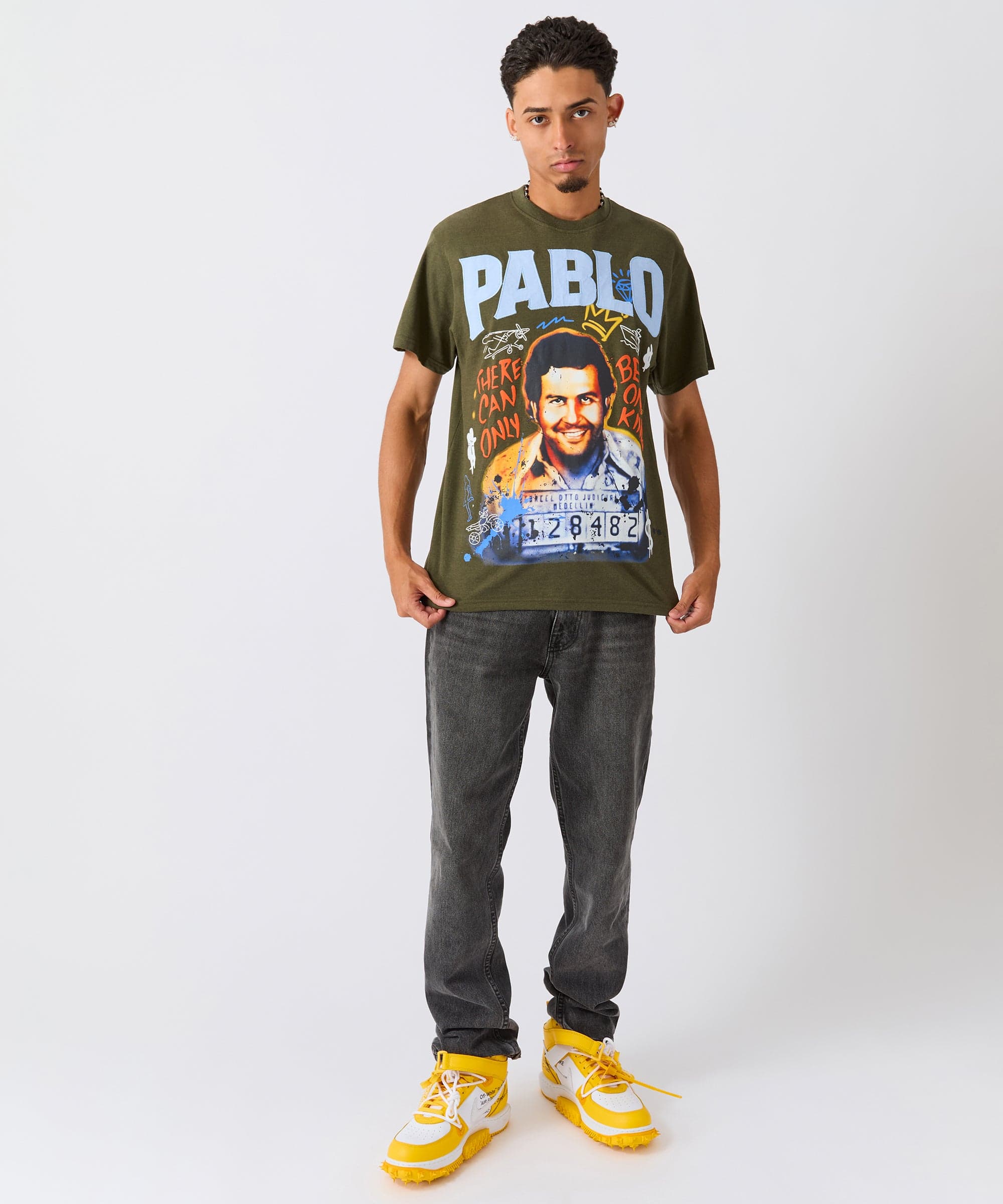 Pablo Graffiti Applique Short Sleeve Tee - Green - Image 8